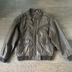 Roundtree & Yorke Brown Leather Bomber Jacket